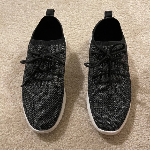 ALDO RUNNING SHOE - Picture 2 of 4